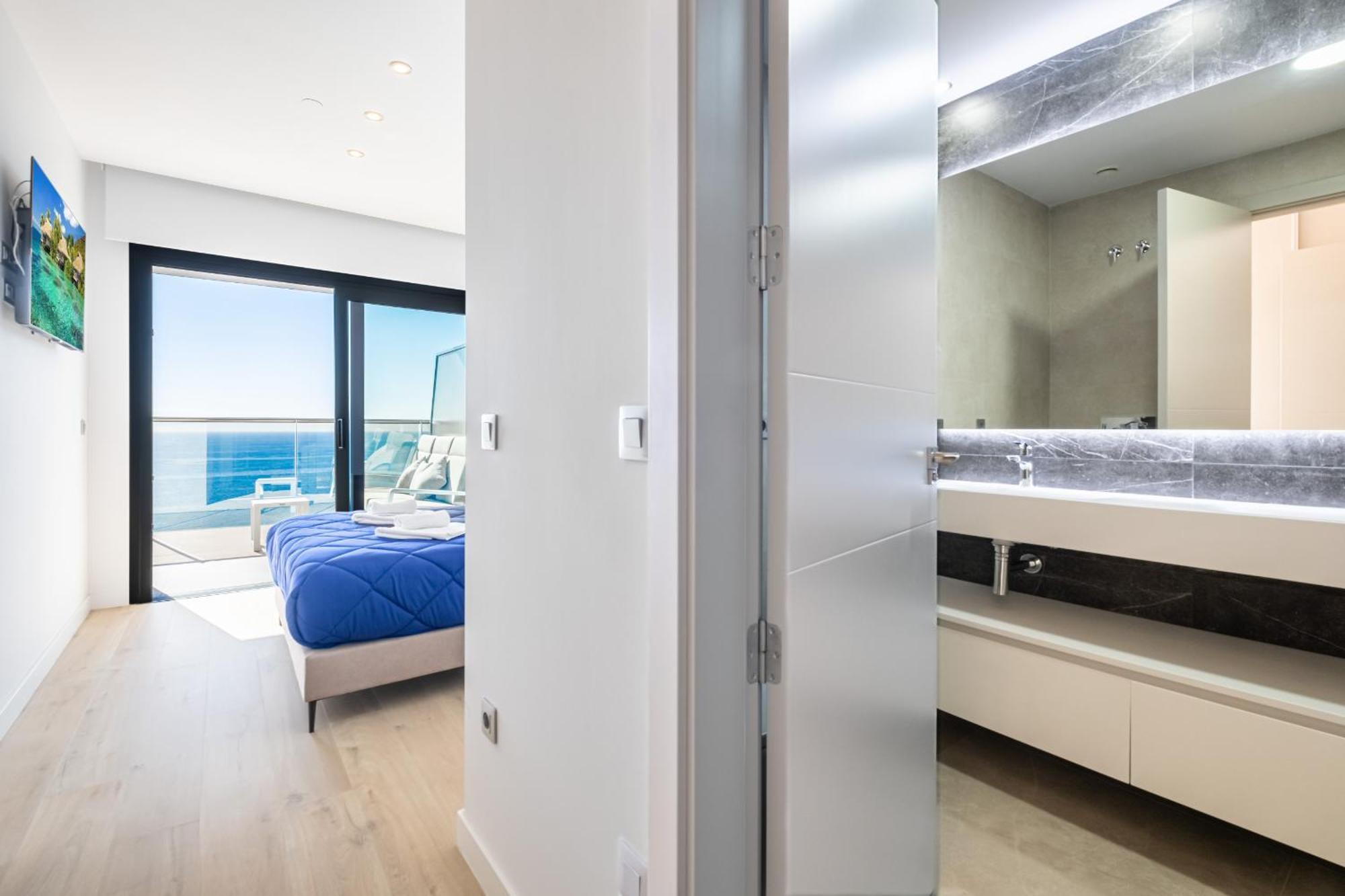 Sunset Cliffs Deluxe 8138 Poniente Appartement